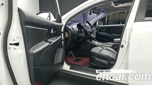 Kia Sportage 2014 thumb 10
