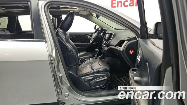 Jeep Cherokee 2015 thumb 12