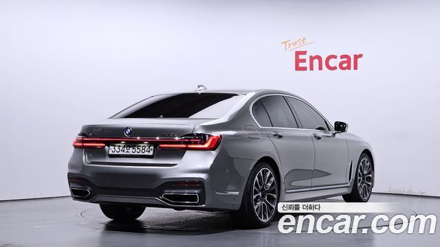 BMW 7 серии 2020 thumb 3