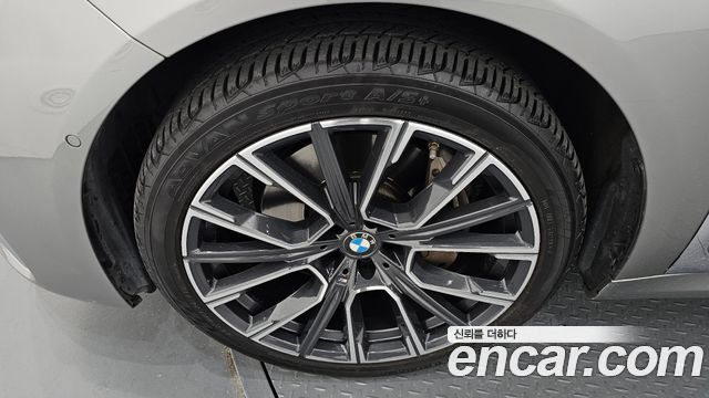 BMW 7 серии 2020 thumb 6