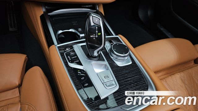 BMW 7 серии 2020 thumb 10