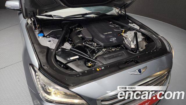 Hyundai Genesis 2015 thumb 6