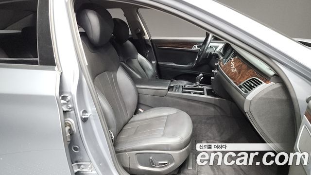 Hyundai Genesis 2015 thumb 11