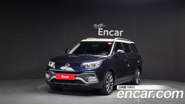 SsangYong Tivoli 2016 thumb 2