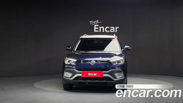 SsangYong Tivoli 2016 thumb 4