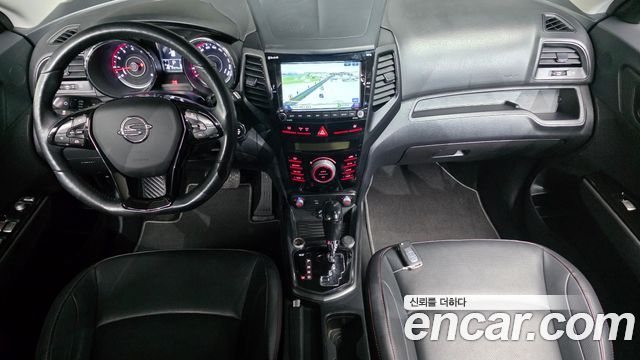 SsangYong Tivoli 2016 thumb 8