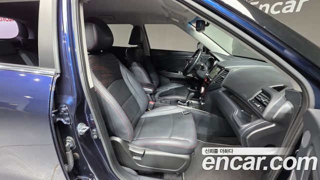 SsangYong Tivoli 2016 thumb 11