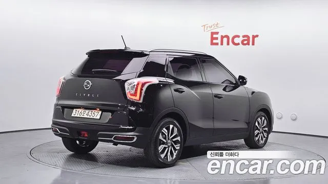 SsangYong Tivoli 2019 thumb 3
