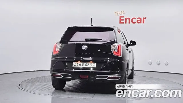SsangYong Tivoli 2019 thumb 5