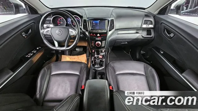 SsangYong Tivoli 2019 thumb 8