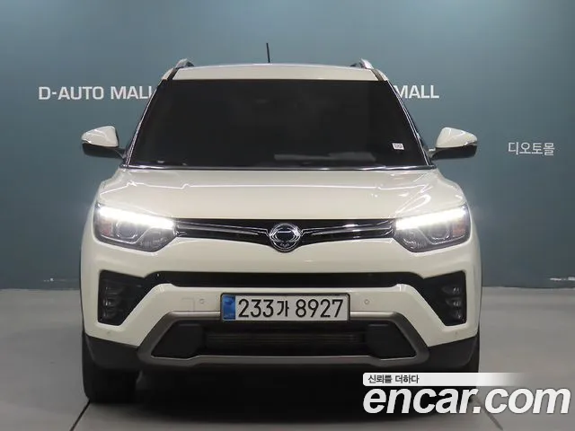 SsangYong Tivoli 2023 thumb 3