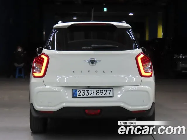 SsangYong Tivoli 2023 thumb 4