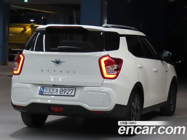 SsangYong Tivoli 2023 thumb 5