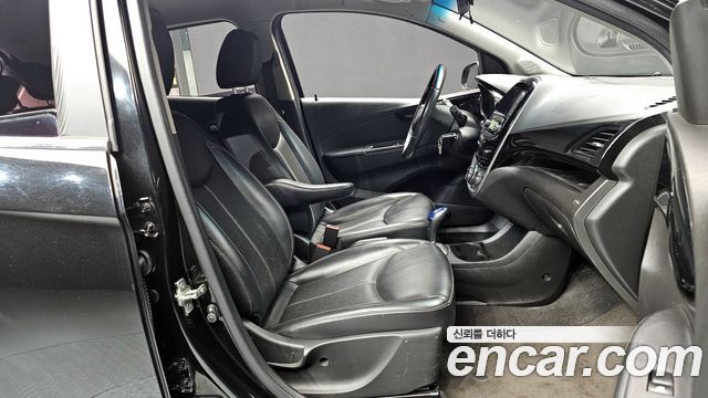 Chevrolet Spark 2017 thumb 11