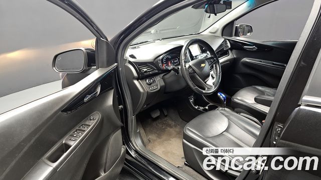 Chevrolet Spark 2017 thumb 12