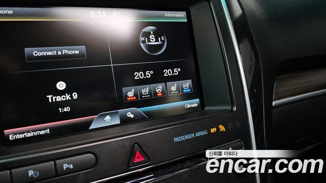 Ford Explorer 2016 thumb 12