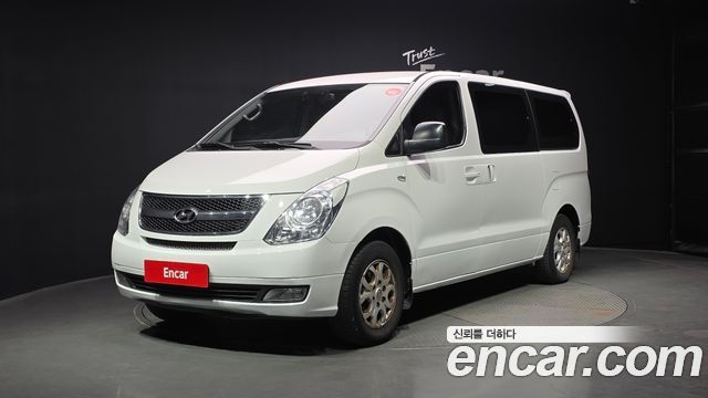 Hyundai Starex 2015 thumb 2