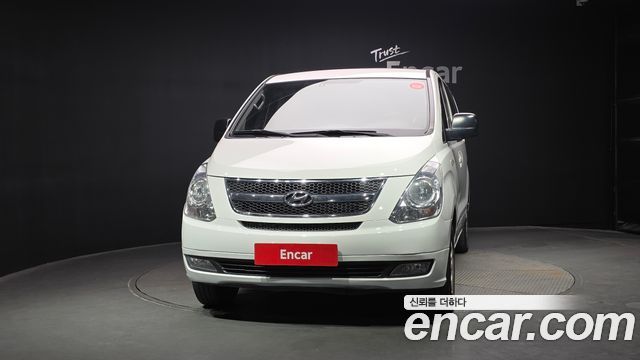 Hyundai Starex 2015 thumb 4