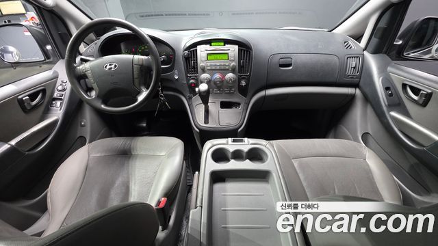 Hyundai Starex 2015 thumb 8