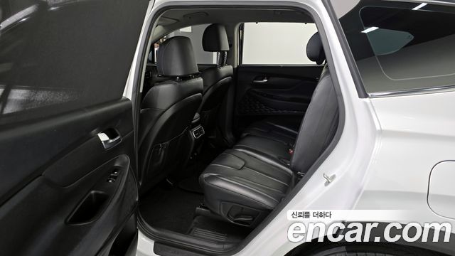 Hyundai Santa Fe 2020 thumb 12