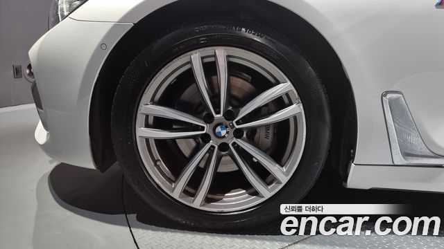 BMW 7 серии 2017 thumb 6
