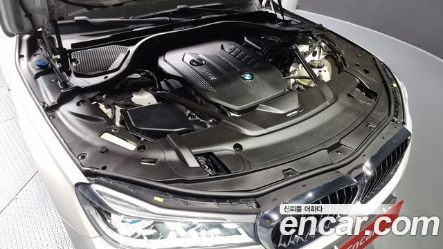BMW 7 серии 2017 thumb 7