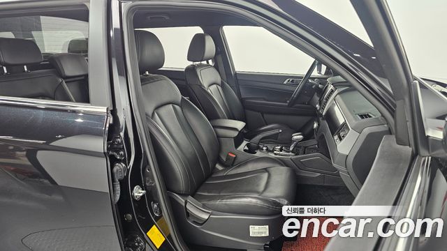 SsangYong Rexton 2022 thumb 12
