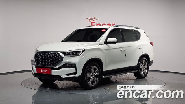 SsangYong Rexton 2021 thumb 2
