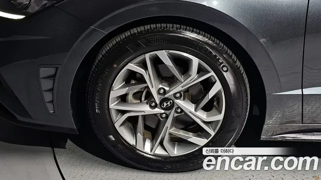 Hyundai Sonata 2023 thumb 3