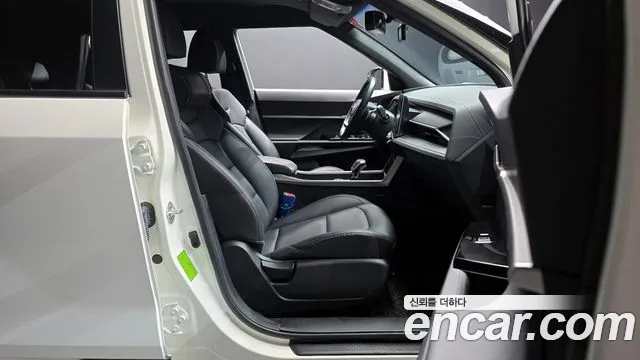 SsangYong Torres 2024 thumb 10