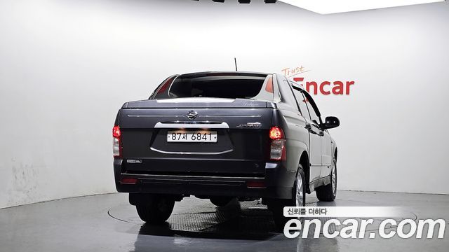 SsangYong Korando 2014 thumb 5