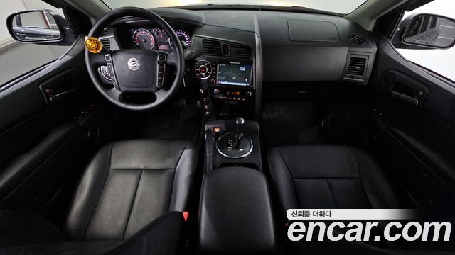 SsangYong Korando 2014 thumb 8