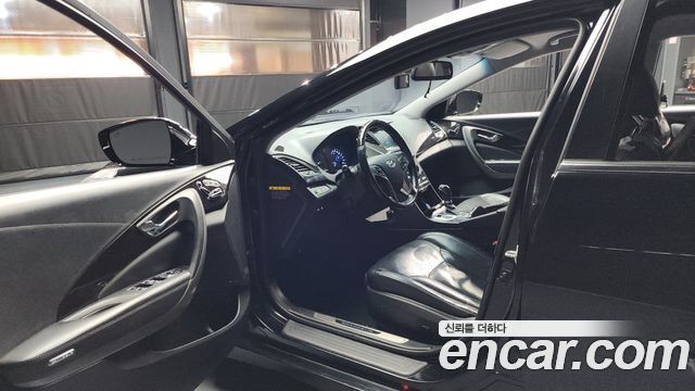 Hyundai Grandeur 2015 thumb 10