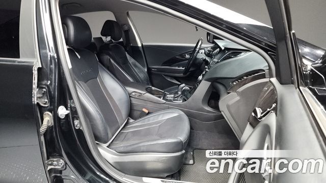 Hyundai Grandeur 2015 thumb 11