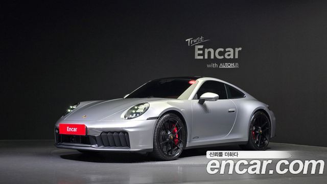 Porsche 911 2025 thumb 2