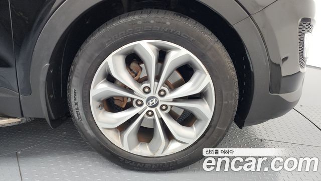 Hyundai Santa Fe 2012 thumb 6