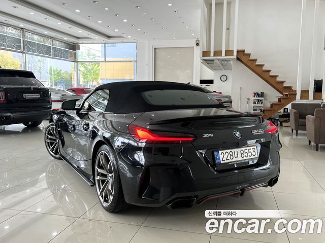 BMW Z4 2021 thumb 3