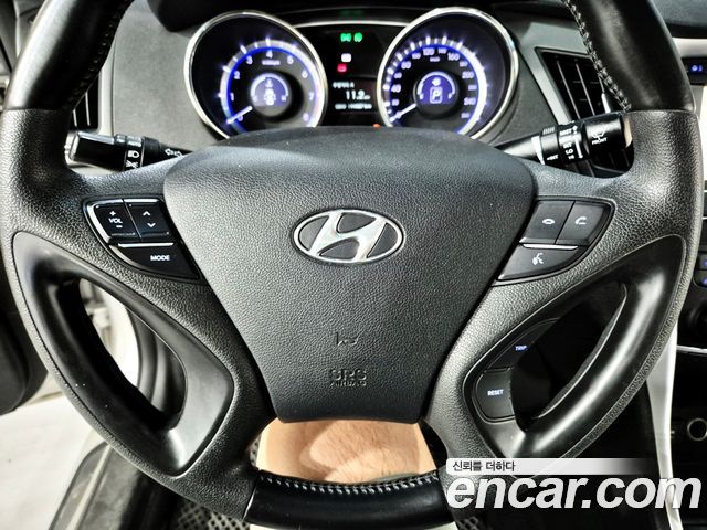 Hyundai Sonata 2009 thumb 8