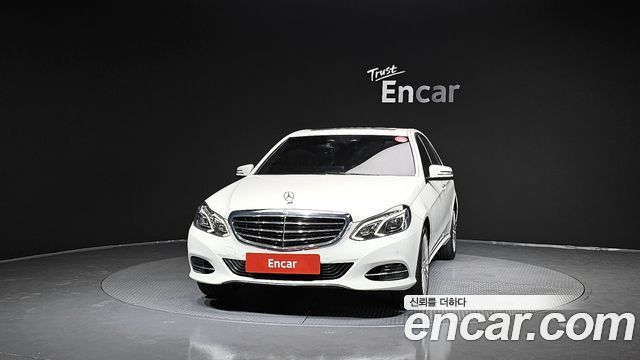 Mercedes-Benz E-Class 2016 thumb 4