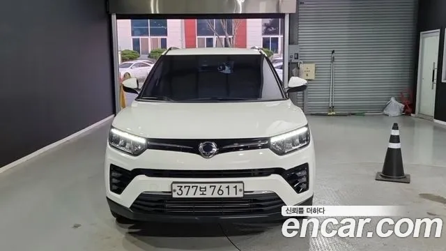 SsangYong Tivoli 2019 thumb 2