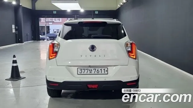 SsangYong Tivoli 2019 thumb 3