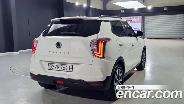 SsangYong Tivoli 2019 thumb 5