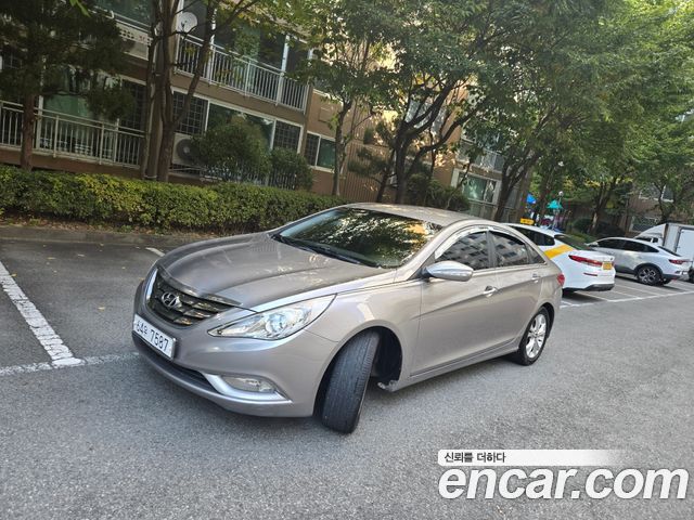 Hyundai Sonata 2010 thumb 3