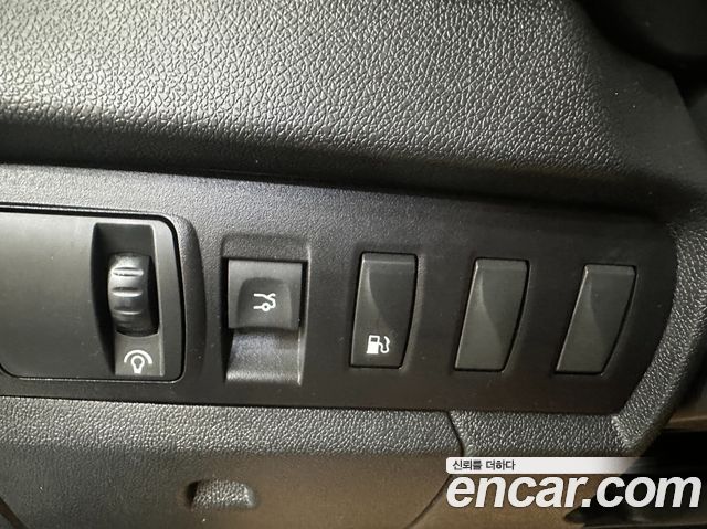 Renault Korea SM3 2014 thumb 10