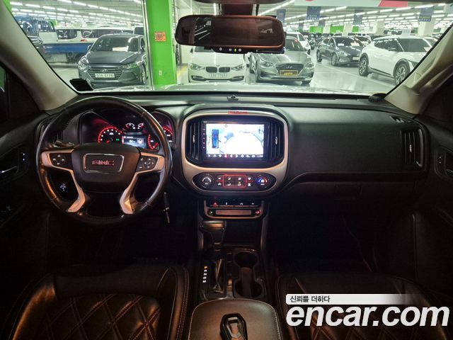 GMC Canyon 2015 thumb 9