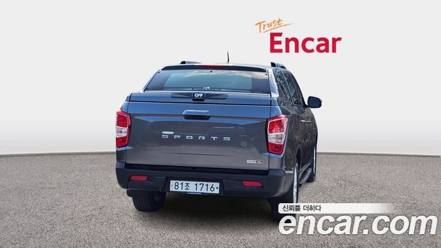 SsangYong Rexton 2019 thumb 4