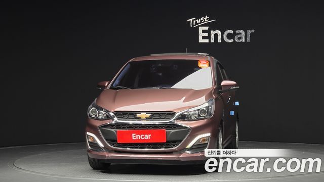 Chevrolet Spark 2018 thumb 4