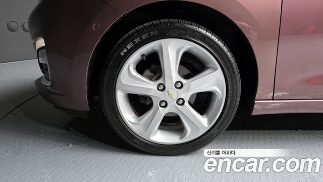 Chevrolet Spark 2018 thumb 6