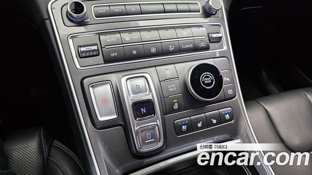 Hyundai Santa Fe 2021 thumb 9