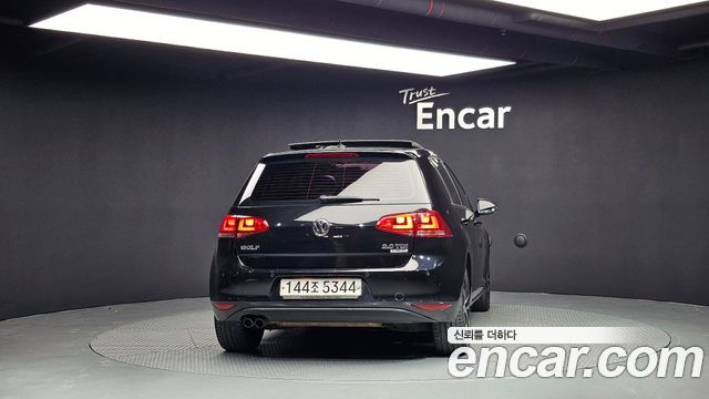 Volkswagen Golf 2015 thumb 5